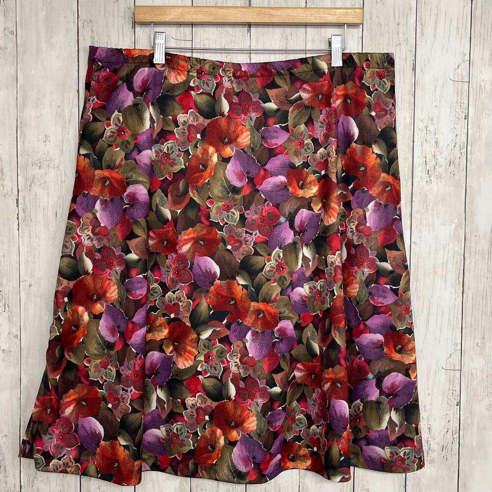 Vintage Just Karen Stretch Plus Size Dark Floral Knee Length Flowy Skirt Medium